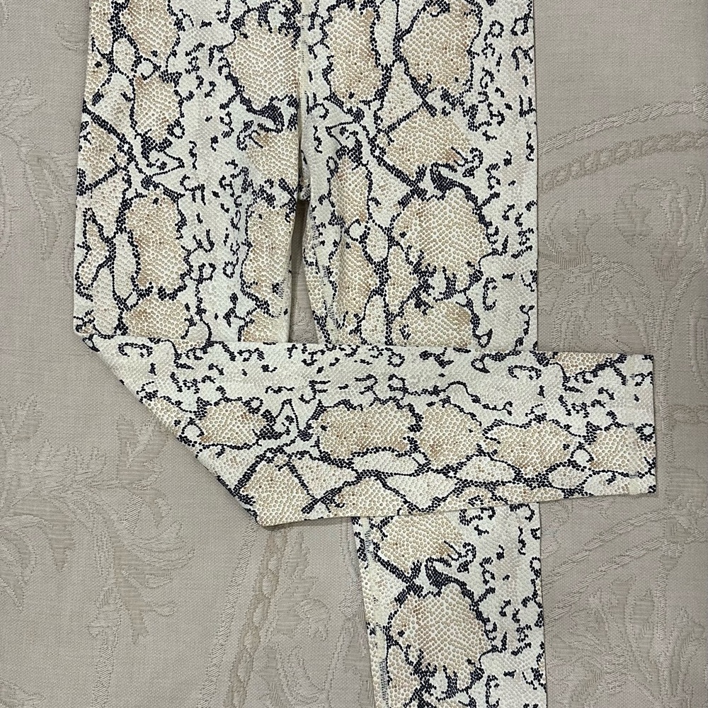 Anthropologie All Fenix White Python 7/8 Legging … - image 5